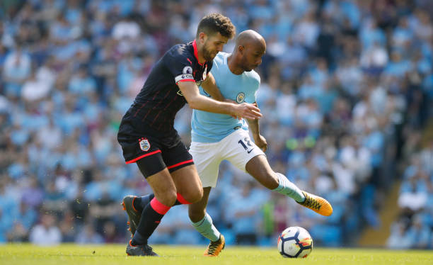 兰后防线上 兰后防线上