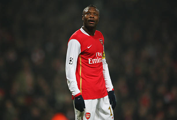 裁判出示红 裁判出示红